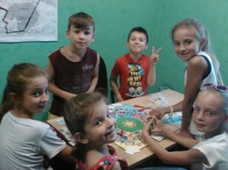 Для дітей Індустріального району Харківська «Солідарність» організувала інтерактивний урок хімії