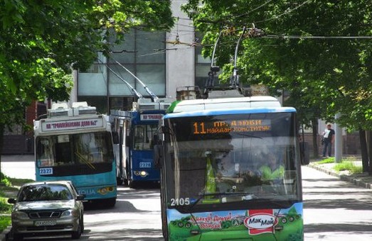 Змінено рух тролейбуса