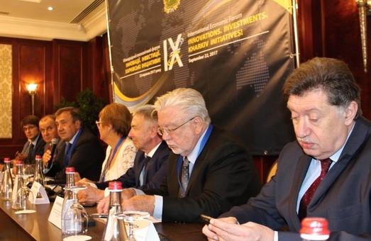 В Україні науковий потенціал залишається невидимим для бізнесу –  Е. Сімсон