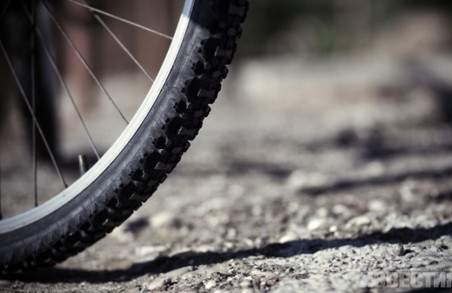 На трасі збито невідомого велосипедиста