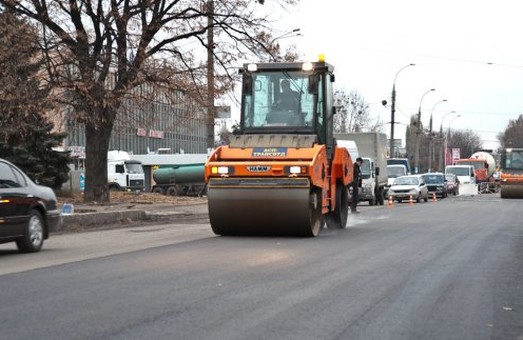 КП «Шляхрембуд» відзвітувало, як воно ремонтує вулично-дорожню мережу Харкова