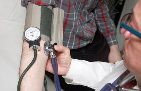 Влада спростовує негативні оцінки прийнятої медичної реформи