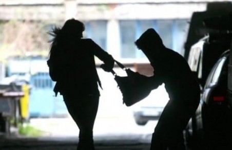 Харківські поліцейські розповіли, як не стати жертвою пограбування - поради