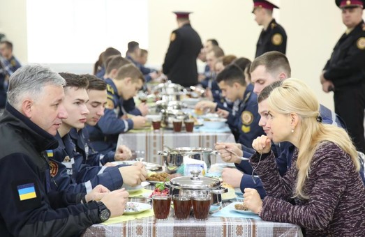 В університеті цивільного захисту 26 років незалежності України чекали на її відкриття, - Світлична про нову їдальню