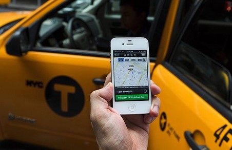 Все для зручності пасажирів: Uber підвищив тарифи