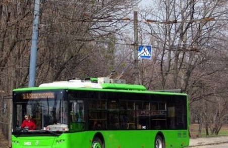 До вечора на Миколая тролейбусу змінили шлях