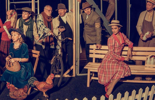 Критики та глядачі обговорили прем'єру «Наш городок» у Театрі Пушкіна