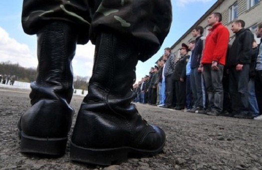 Харківській військкомати мають бути реформовані до кінця 2018 року