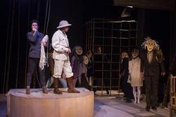 Бунт крихких проти брутальних: У Театрі Пушкіна показали нову виставу «Пушкін. Плем'я»
