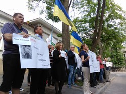 Харків' яни влаштували пікет на підтримку Олега Сенцова