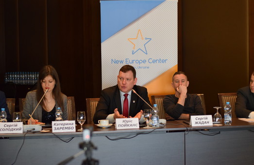 В прагненні до інтеграції в ЄС Україні слід намагатися не повторювати помилок Латвії - посол