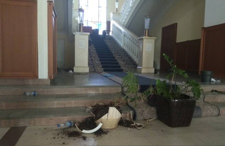 Обласне Управління СБ України не має жодного відношення до правопорушень, які відбулися сьогодні у будівлі Харківської міськради