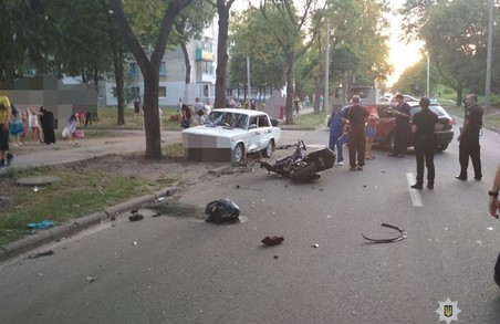 У Харкові сталася смертельна ДТП за участі мотоциклістів