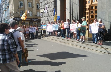 Харків'яни вимагали від міськради профінансувати інсулінову програму