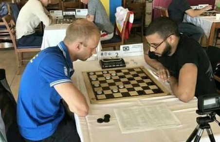 Харків’янин завоював статус чемпіона світу з шашок 