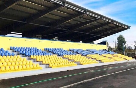 В Дергачах був відновлений стадіон, який майже 40 років не знав ремонту — Світлична