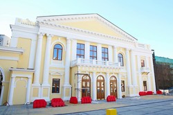 Ремонт нової зали Харківської філармонії йде до свого завершення — Світлична 