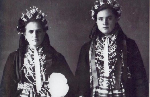 У Харкові презентують альбом, присвячений традиційному вбранню Слобожанщини
