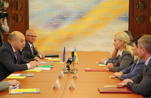 Світлична під час зустрічі з головою КМЄС в Україні Ланчінскасом обговорила напрямки співпраці