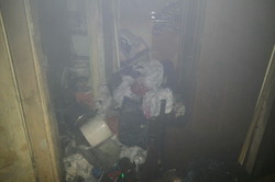 В житловому будинку Харкова спалахнула пожежа (Фото)