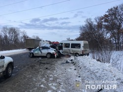 На Харківщині сталася смертельна ДТП, чотири людини загинули (фото)
