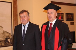 Каразінський університет присудив Олександру Ярославському звання почесного доктора