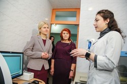 Світлична зустрілася з колективом Харківського медико-генетичного центру