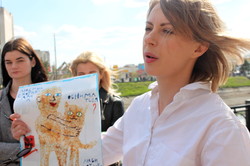 В Харкові знищили дитячу плакатну виставку