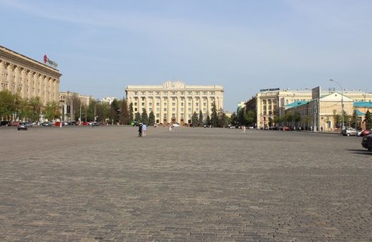 По головній площі Харкова обмежили рух транспорту