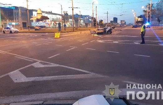 У Харкові в результаті аварії загинув пасажир легковика