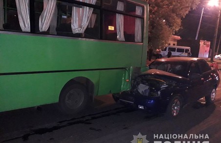 В Харкові внаслідок ДТП постраждали п’ятеро людей