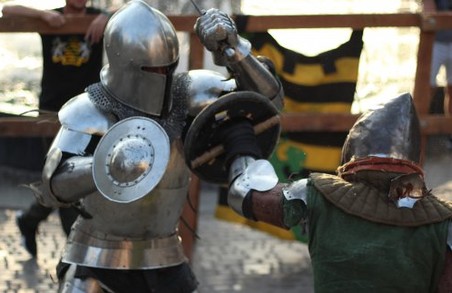 В Харкові пройшов лицарський турнір