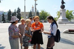 Майже півтисячі містян та гостей краю змогли побувати на безкоштовних оглядових екскурсіях Харковом (ФОТО)