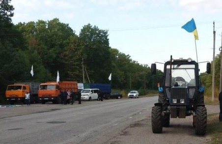 У Харківській області аграрії протестували проти продажу землі