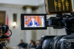 У Філіп Моррісі не захотіли потеревенити з губернатором про те, як збільшити бюджет Харківської області