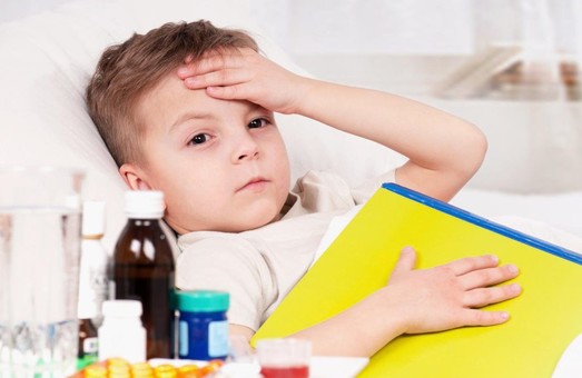 На Харківщині більше ста дітей опинились в лікарнях через грип та ГРВІ