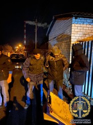 На Харківщині двоє поліцейських погоріли на хабарі (ФОТО, ВІДЕО)