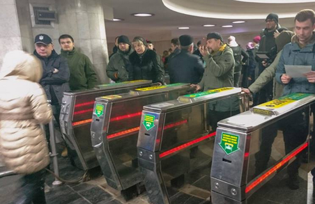 Кернес розповів, чому метро в Харкові залишається збитковим, незважаючи на подорожчання проїзду