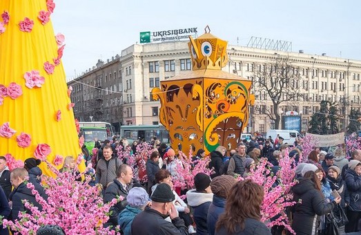 На головній площі Харкова до 2 березня обмежують рух транспорту