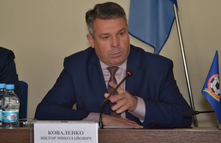 Облрада не знайшла голосів за відставку Віктора Коваленка