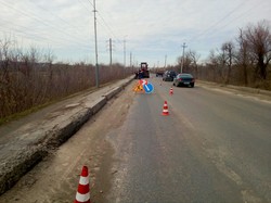 Дорожники Харківщини продовжують ліквідовувати аварійну ямковість (ФОТО)