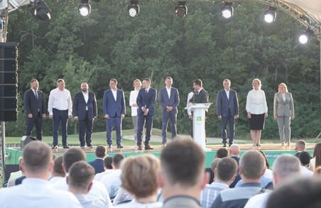 «Спочатку забули про Олексія» - Зеленський виправив казус з кандидатом в мери Харкова