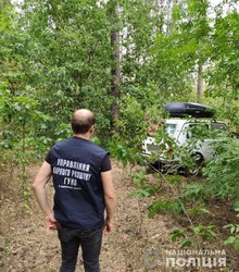 У лісі під Харковом знайдено тіло зниклого безвісти чоловіка (Доповнено, ФОТО, ВІДЕО)