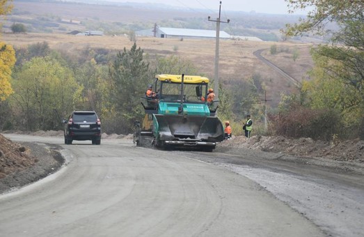 На Харківщині обіцяють відремонтують до кінця року дорогу Ізюм – Барвінкове