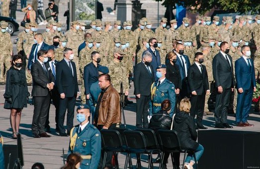 У Харкові попрощалися з військовими, загиблими внаслідок катастрофи літака Ан-26 (ФОТО)