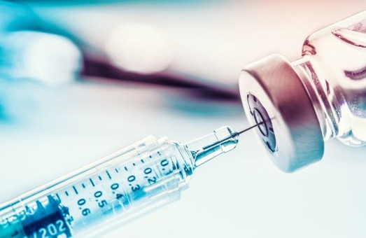 Степанов обіцяє появу вакцини від COVID-19 в Україні із березня, але хоче на вакцинацію 15 мільярдів гривень