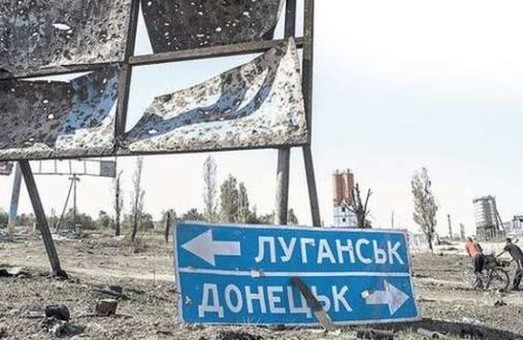 Президент підписав закон, який продовжує дію особливого порядку місцевого самоврядування в ОРДЛО на один рік