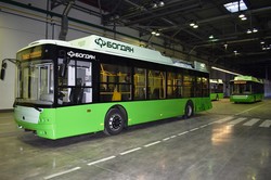 До Харкова із Луцька відправили іще чотири нових тролейбуси «Богдан» Т701.17