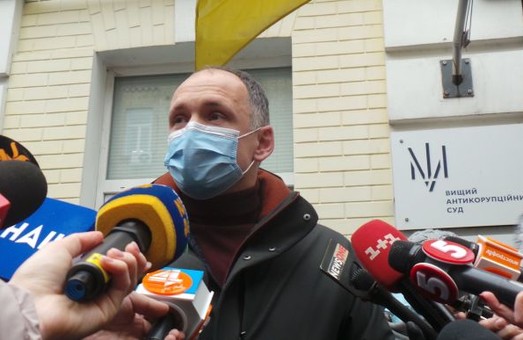 Після того, як Татаров став заступником Єрмака, його оточення збагатилося активами «Укрбуду»