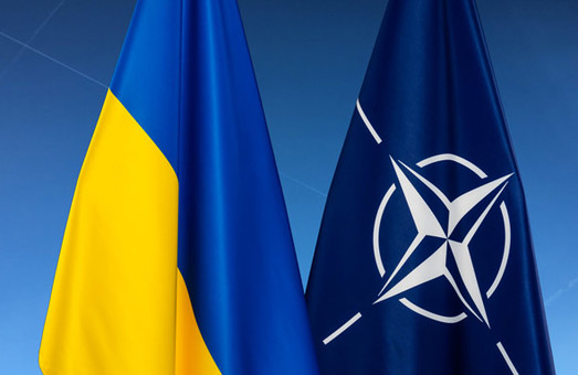 Генсек НАТО Столтенберг запевнив Зеленського у непохитній підтримці